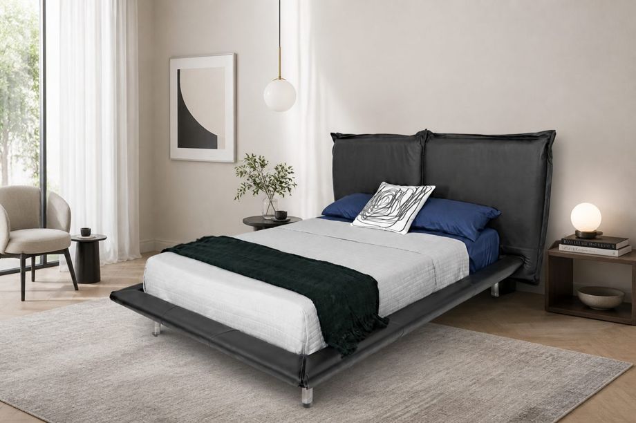 LIA King Bed