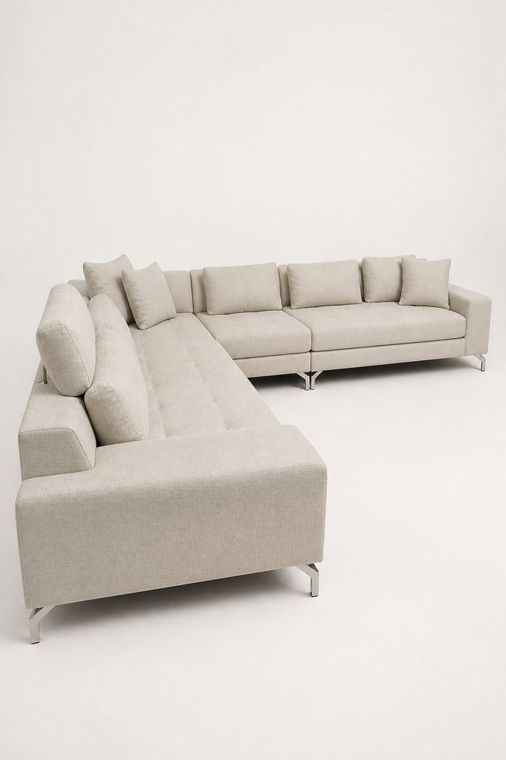 Italia Four-Piece Sectional view 2